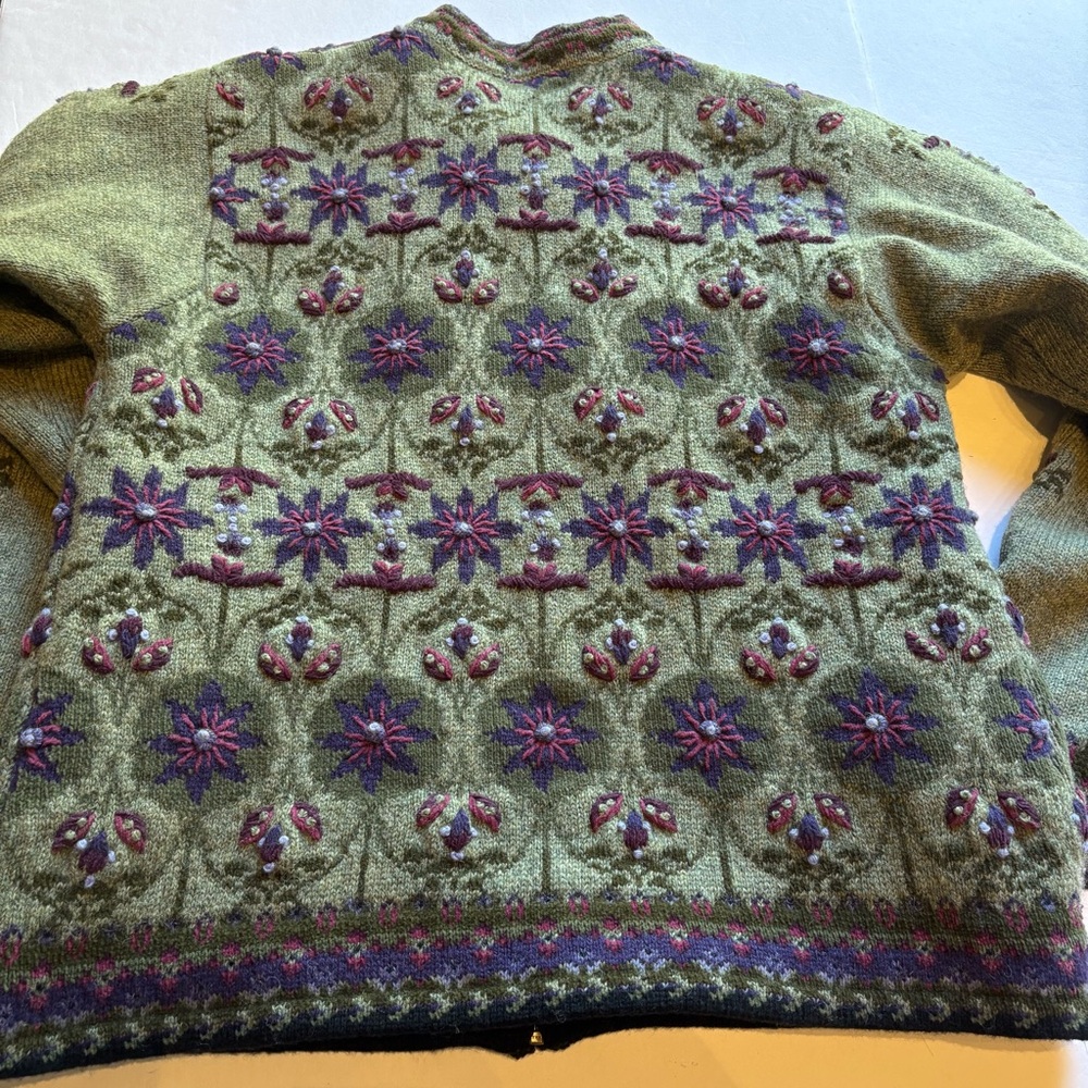 Icelandic Design Women's Full zip Wool Sweater Green/Purple Multi Size Medium - Picture 5 of 10
